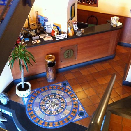 Hotel Potenza نابولي المظهر الخارجي الصورة