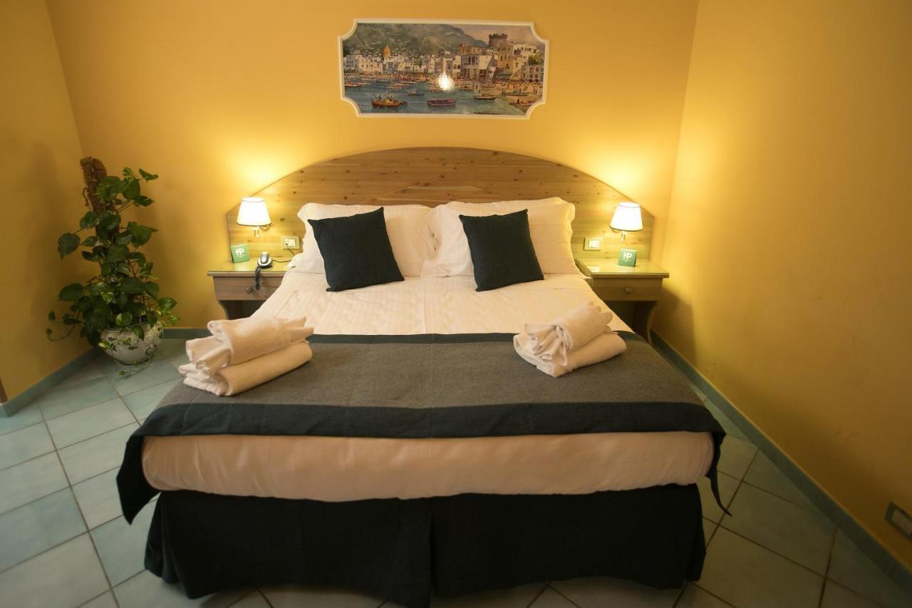 Hotel Potenza نابولي المظهر الخارجي الصورة